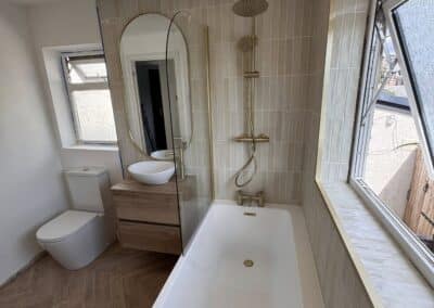 elegant bathrooms & precise tiling limited facebook gallery 4